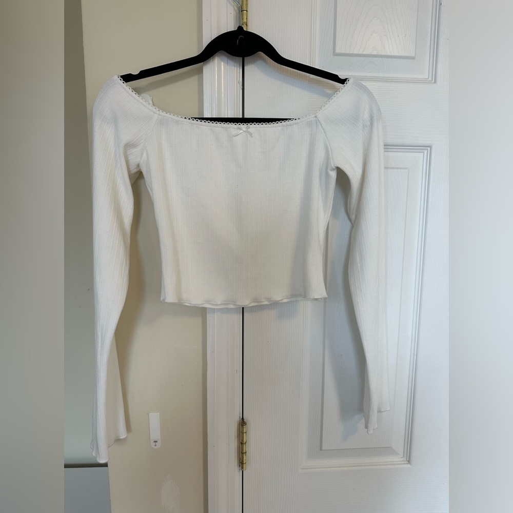Women’s white long sleeve off the shoulder top